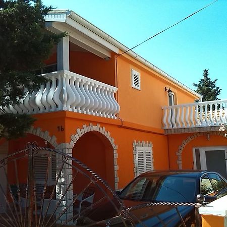Apartments Batarilo Gornji Karin Dış mekan fotoğraf