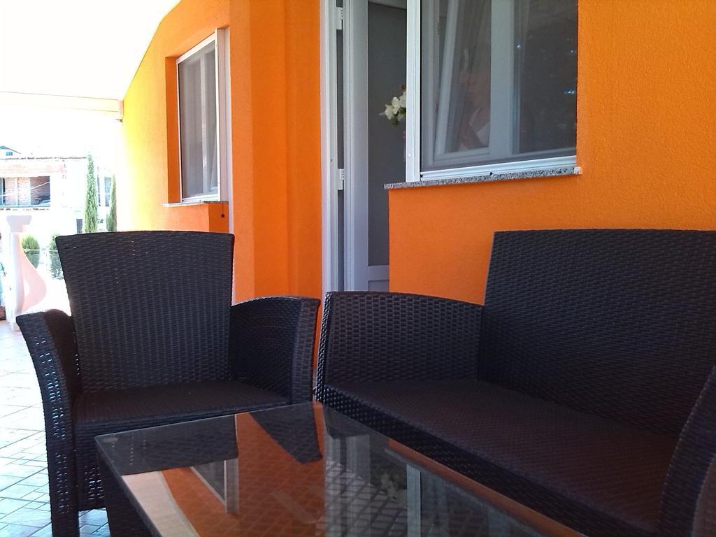 Apartments Batarilo Gornji Karin Oda fotoğraf