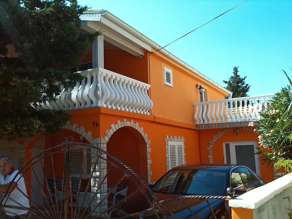 Apartments Batarilo Gornji Karin Dış mekan fotoğraf